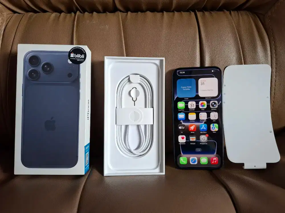 Iphone 17 Pro Max 256GB Garansi Resmi Kondisi Super