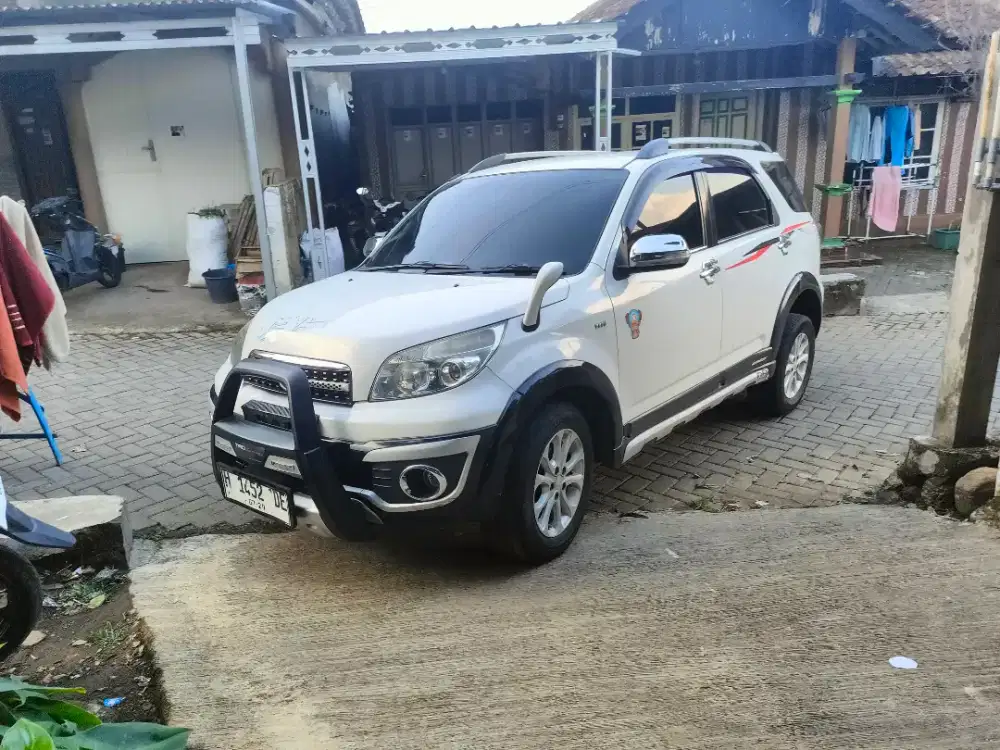 Terios TX 2014 Type tertinggi istimewa