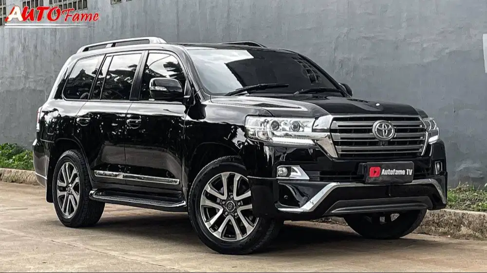 Toyota Landcruiser 4.5 VX Diesel UK  NIK 2011