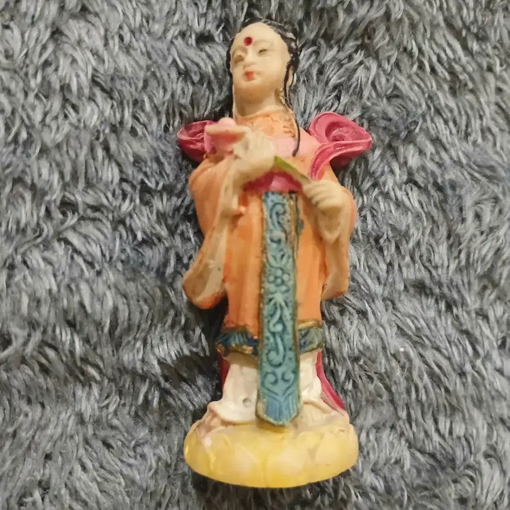 Rupang mini dewi Kuan Im