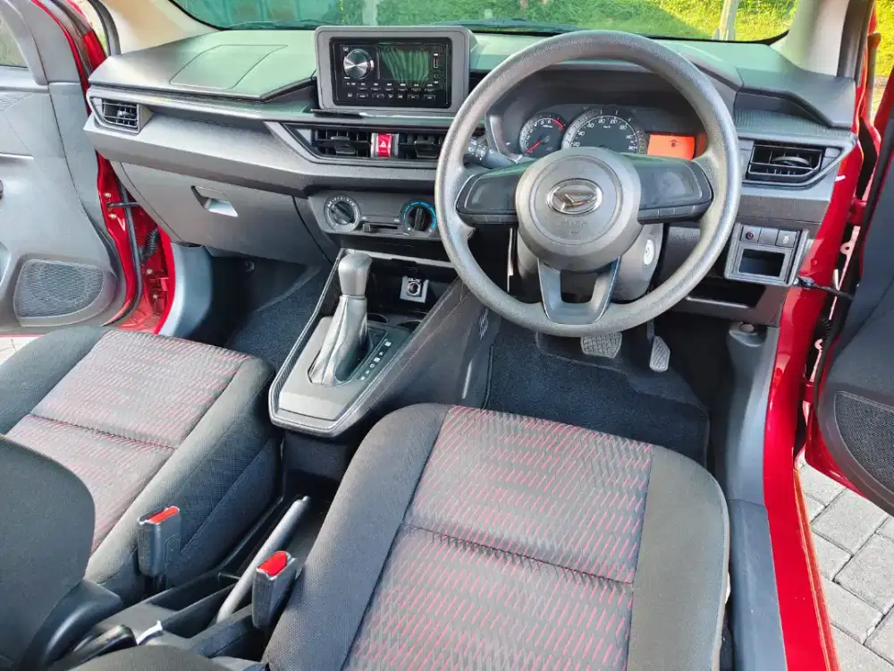 Km5000 DAIHATSU AYLA NEW X MATIC 2023
