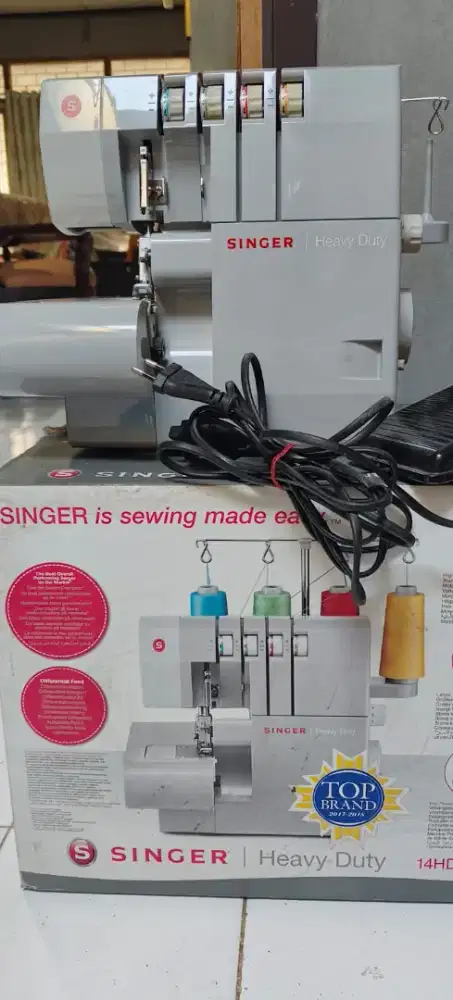 Mesin Obras Merk Singer