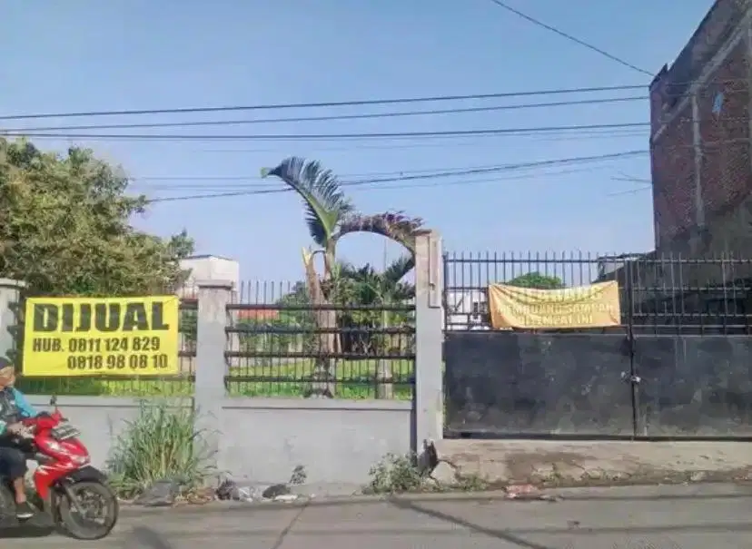 Tanah dipinggir jalan raya Cihanjuang, depan SDN Cihanjuang, strategis