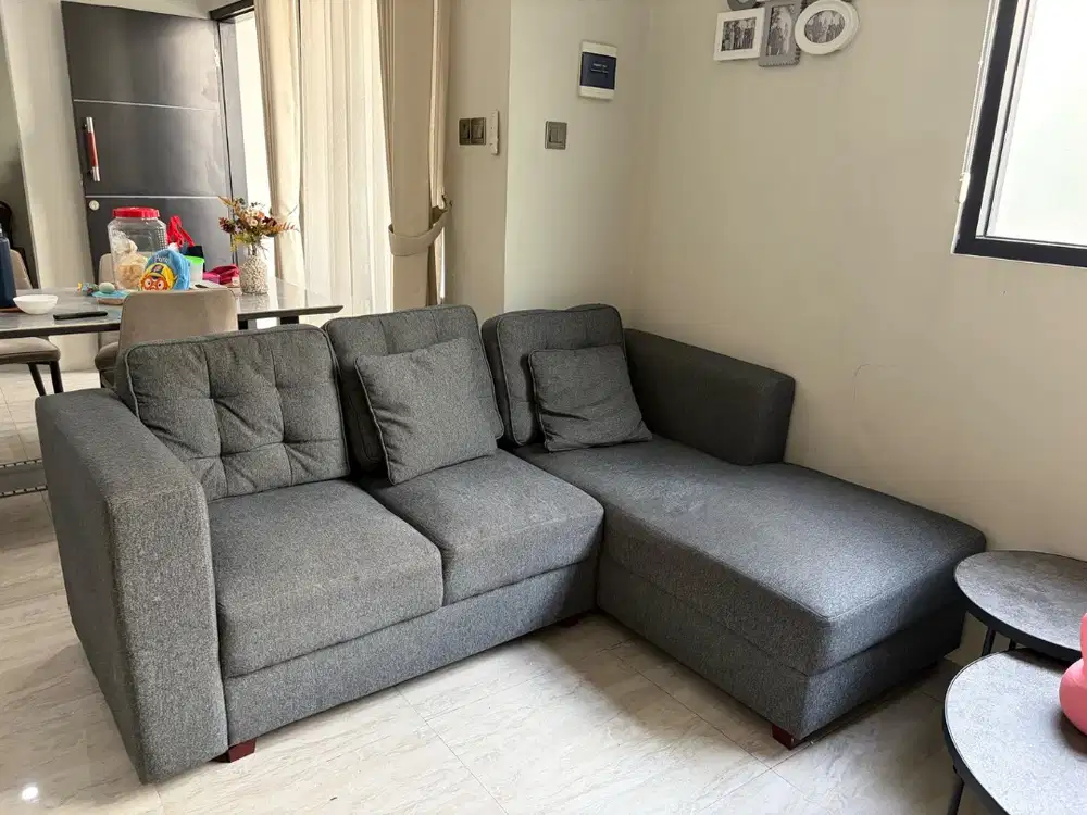 SOFA LETTER L BEKAS PEMAKAIAN PRIBADI FREE CUCI SOFA