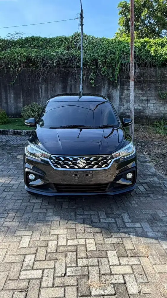 SUZUKI ERTIGA HYBRID 2024