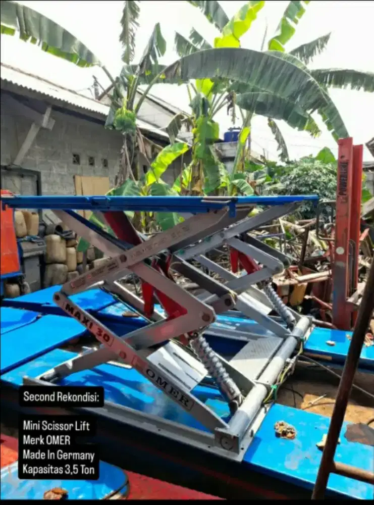 Mini Scissor Lift Omer  2nd Bergaransi