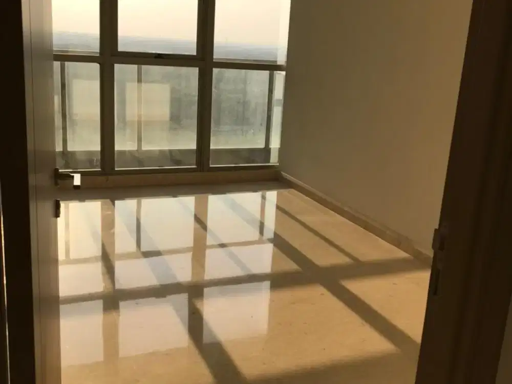 Dijual Apartment Gold Coast Pik, Luas 135M2, Type 3 BR, Unfurnish