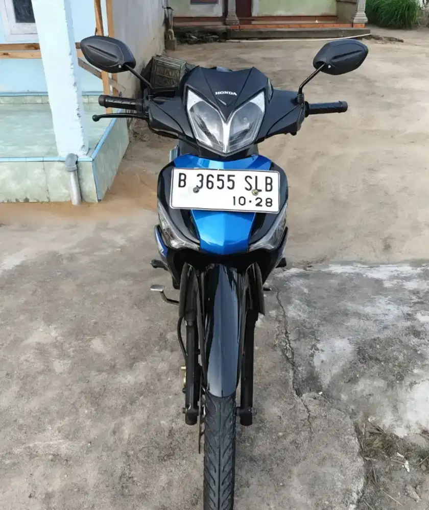 Supra x 125 batman karburator orisinil mulussss B DKI JAKSEL