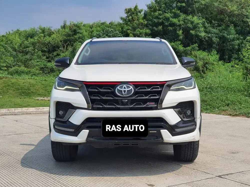 Toyota Fortuner 2.4 VRZ TRD AT 2021 FACELIFT