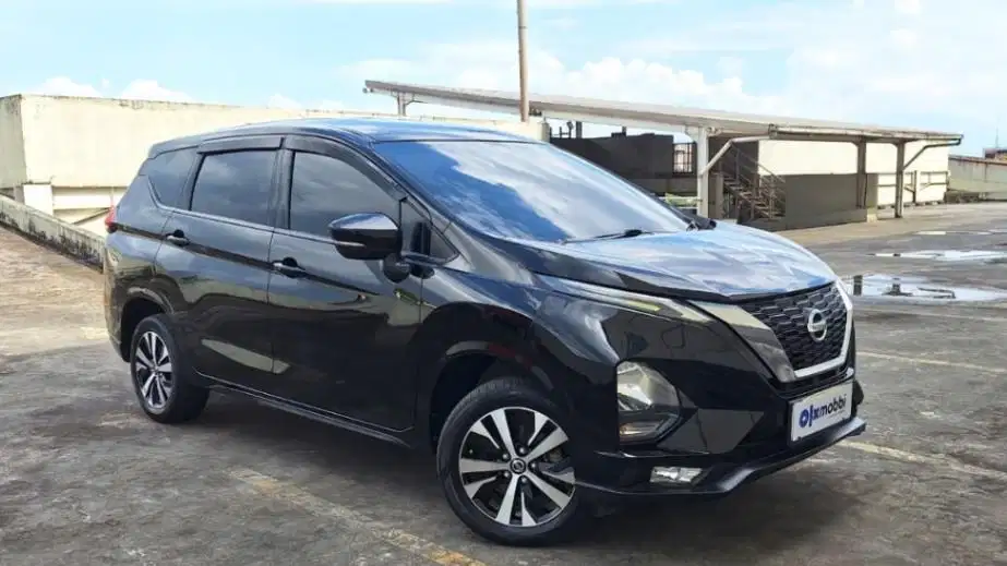 TERMURAH Nissan Livina 1.5 VE Bensin-AT 2019 5AW B