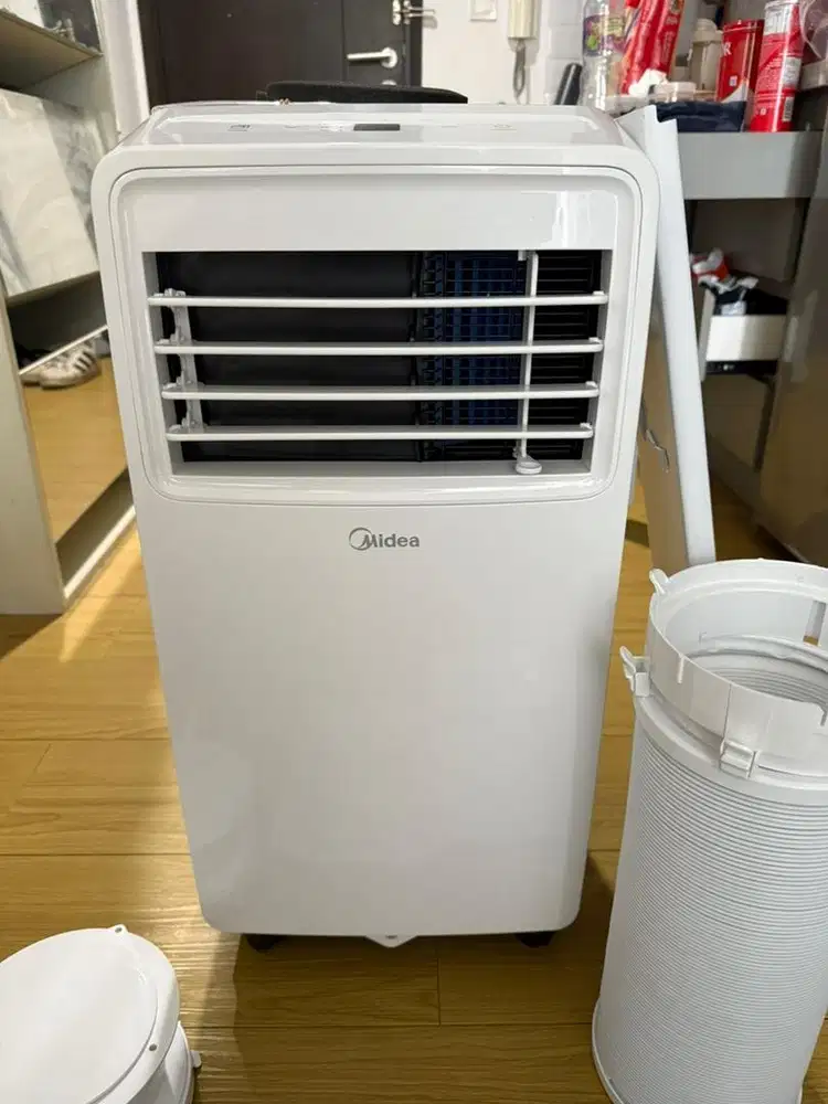 AC Portable 1 PK Midea