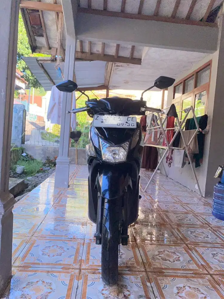 DIJUAL CEPAT! Honda Beat FI 2015 – SIAP PAKAI, MURAH!