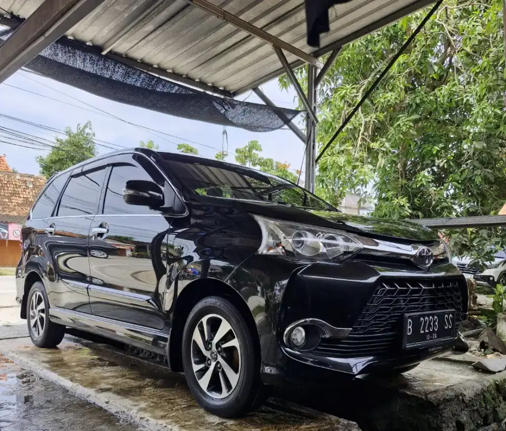 jual mobil avanza veloz 1,5 At