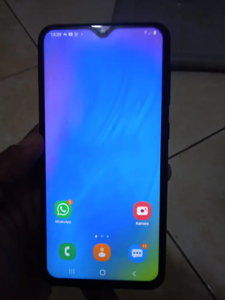 Dijual hp Samsung M10 RAM 2/32 Msh bagus