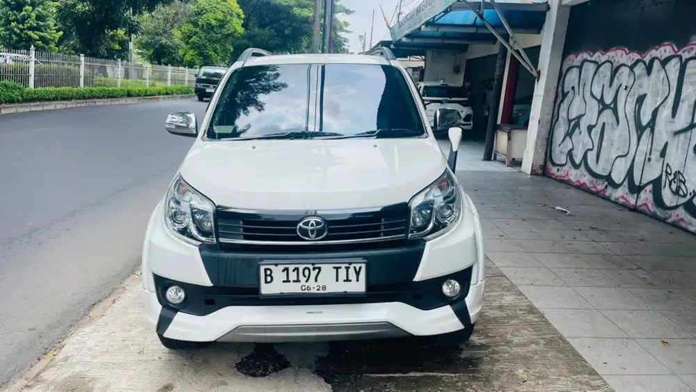 RUSH TRD AT 2015 KM 62 rb