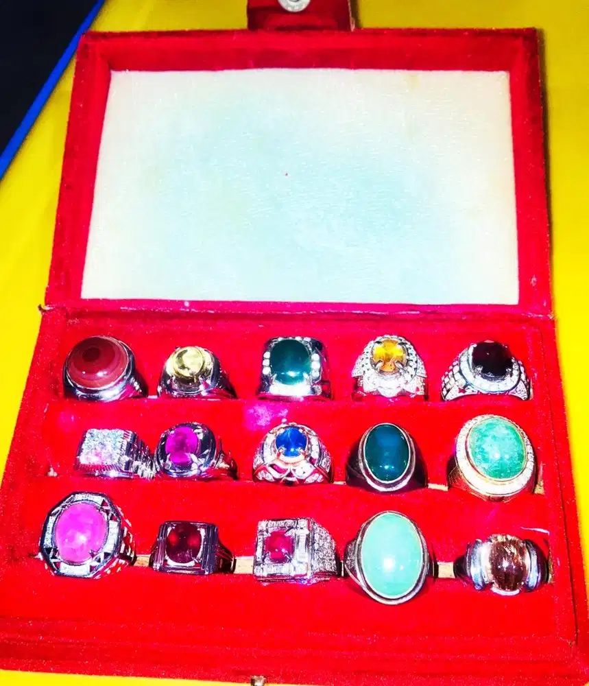 Dijual Cincin Koleksi Pribadi - 15 pcs