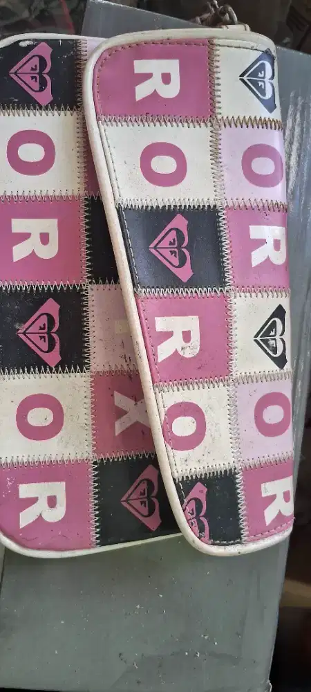 Pouch Dompet Original Roxy