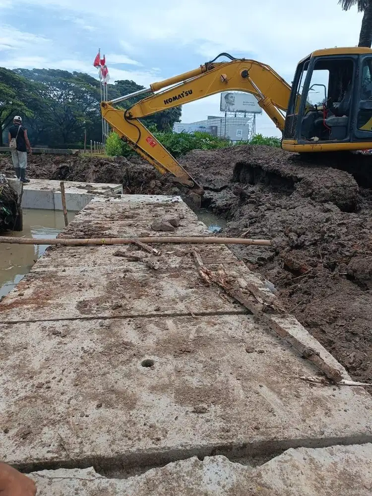 Sewa excavator pc 75