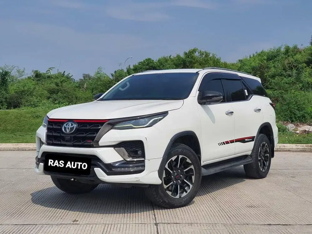 GOOD CONDITION!!  Toyota Fortuner 2.4 VRZ TRD AT 2021 FACELIFT