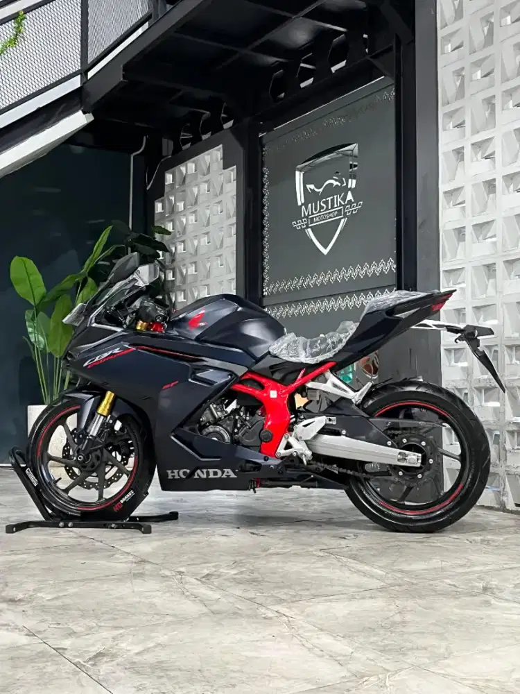 HONDA CBR250RR ABS SP 2023 - Chintia Mustika