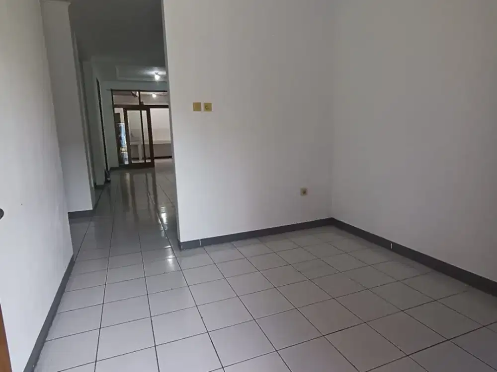 Sewa Rumah Taman Kopo Indah 1