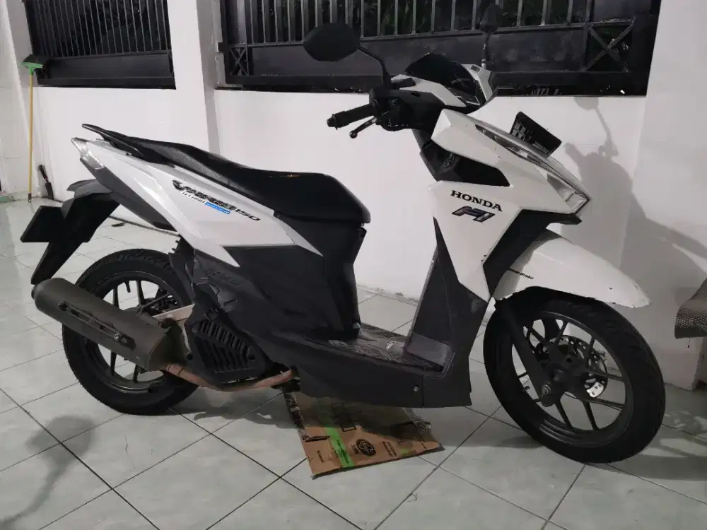 Vario 150cc putih tahun 2015 surat lengkap hidup