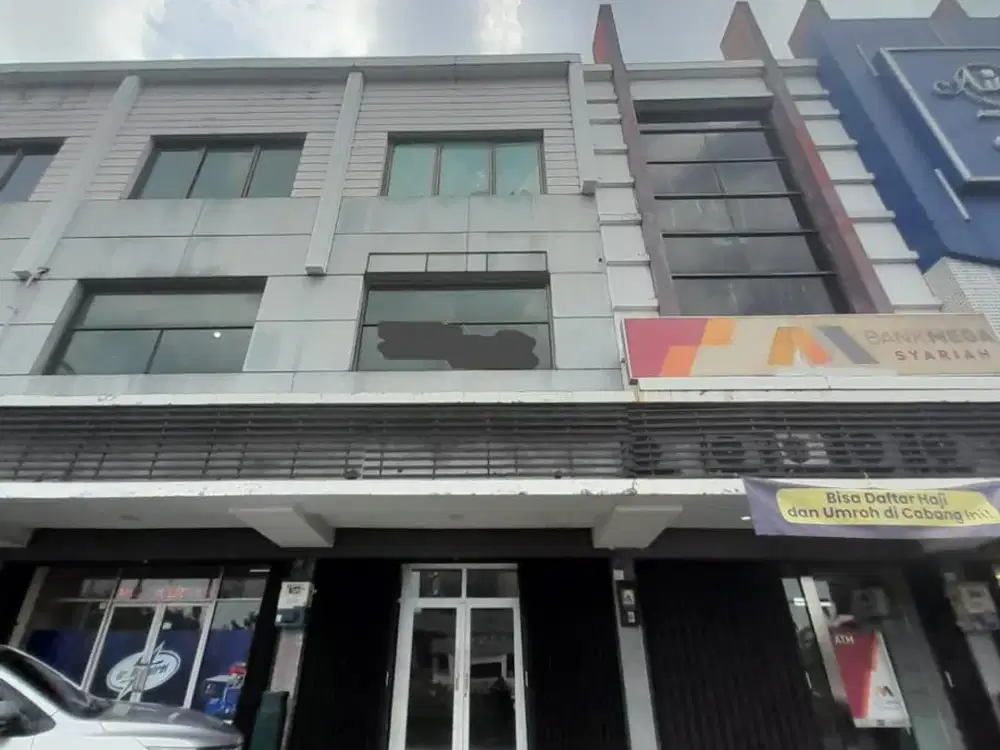 Jual ruko hadap jalan raya Kota Tangerang Tangcity Mall cocok untuk kantor kecantikan skincare klinik dental