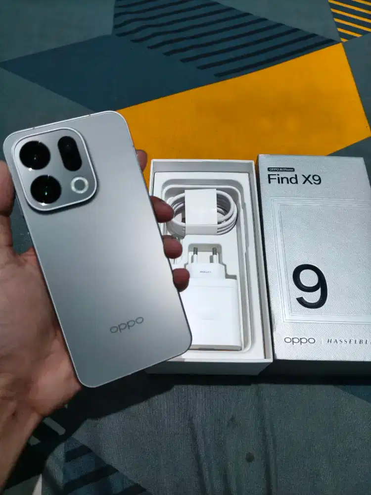 Oppo Find X9 12/256 fullset mulus like new warna titanium grey / abu2