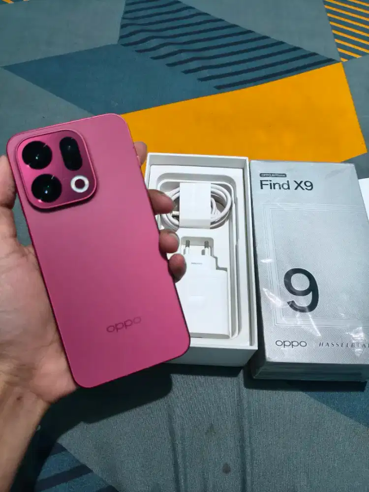 Oppo Find X9 12/256 fullset mulus like new warna velvet red/ merah