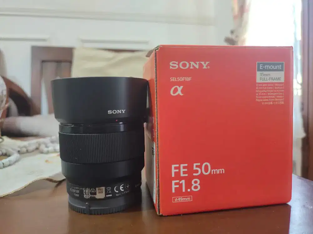 sony FE lens 50mm F 1.8 fullframe lensa