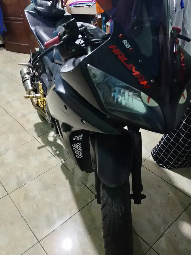 jual motor second r15 v2