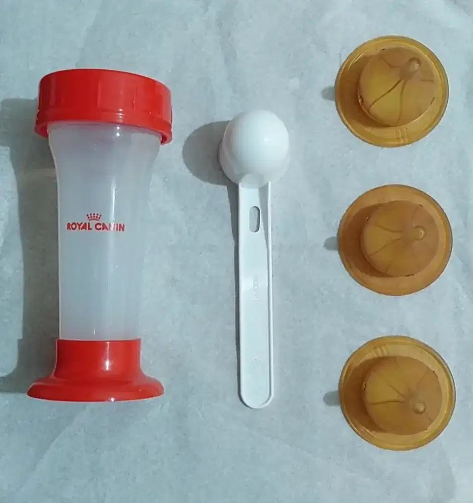 Botol susu royal canin kucing