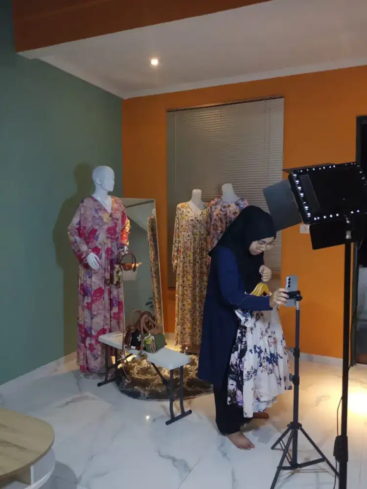 Mencari Kerja WFH / Part Time / Freelance