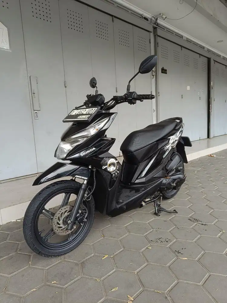 Honda beat street 2019