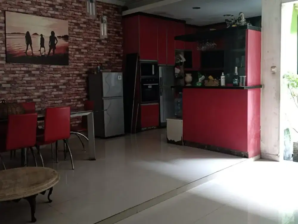 DIJUAL RUMAH BAGUS FULL RENOVASI HADAP TAMAN JUAL MURAH DI CITRA GARDEN 2 EXTENSION