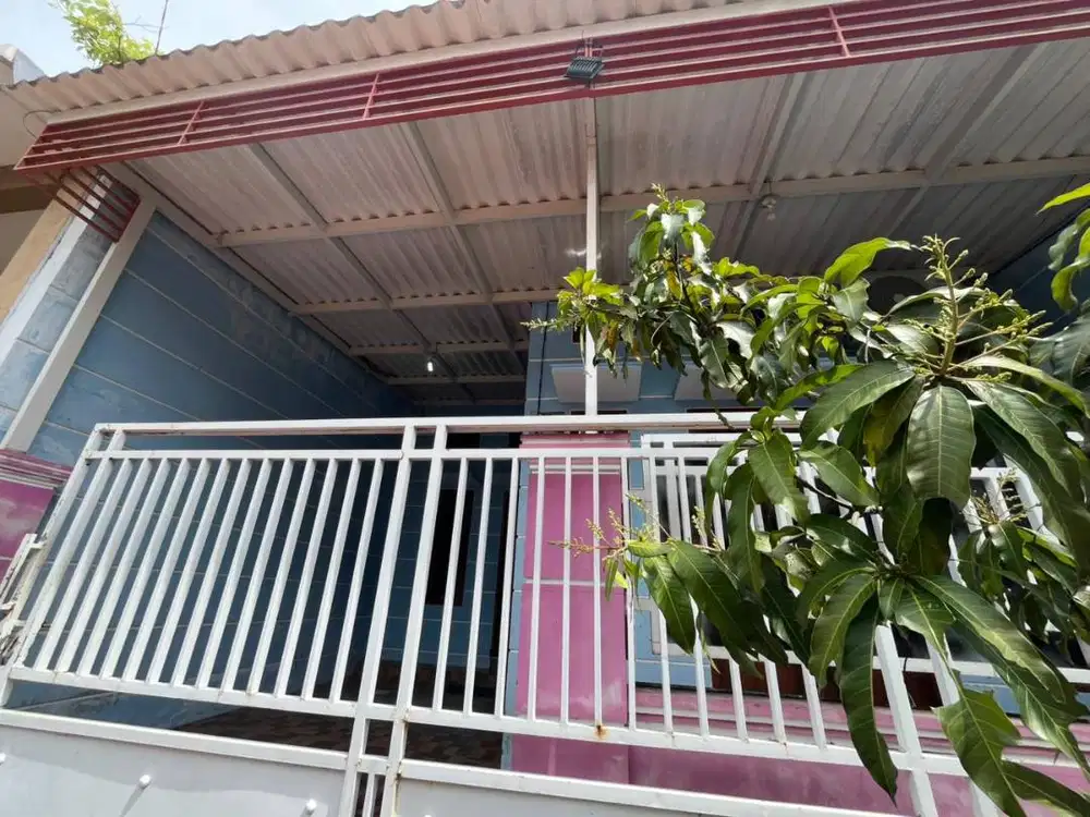 DISEWAKAN/ DIKONTRAKAN TAHUNAN RUMAH 3 KT 2 KM AREA SURABAYA TIMUR