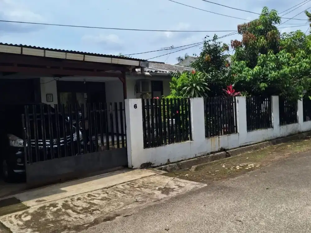 DIJUAL RUMAH 1 LANTAI DALAM KOMPLEK DEPAN STASIUN MRT LEBAK BULUS JAKSEL