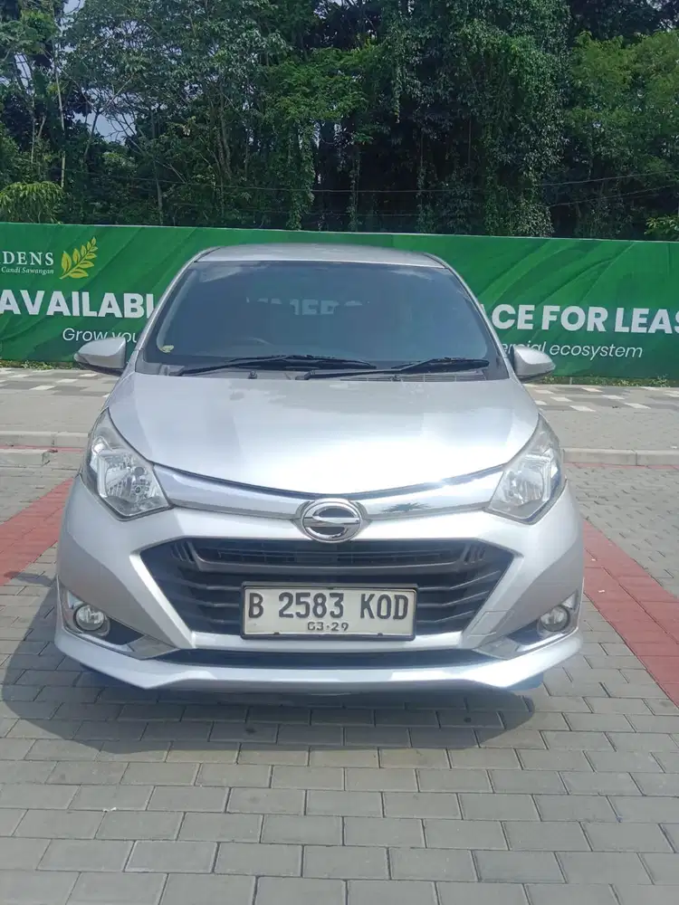Daihatsu Sigra terlaris!  manual 2019 type deluxe