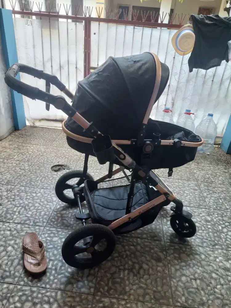Stroller pliko elegante