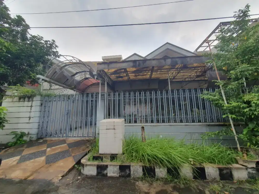 DIJUAL CEPAT
Rumah hitung tanah
DHARMAHUSADA INDAH