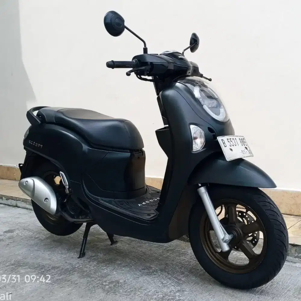 HONDA NEW SCOOPY PRESTIGE TAHUN 2024 CASH / KREDIT MURAH DP MULAI 500