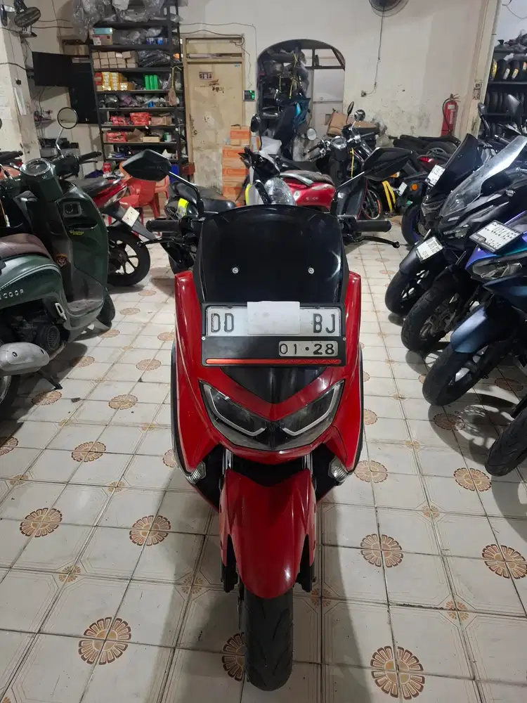 Yamaha nmax 155cc 2022 merah hitam