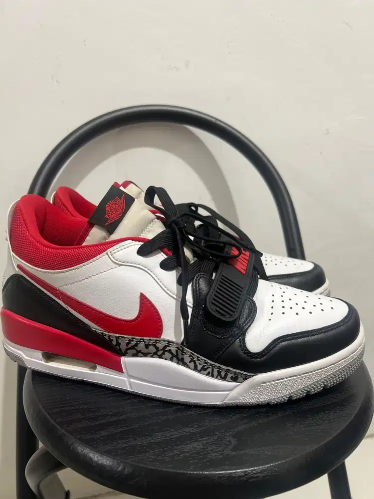 Sepatu Air jordan Legacy AJ