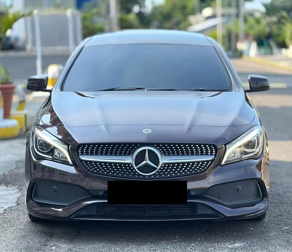 Mercedes Benz CLA200 AMG 2018 Low KM Garansi 1 Tahun