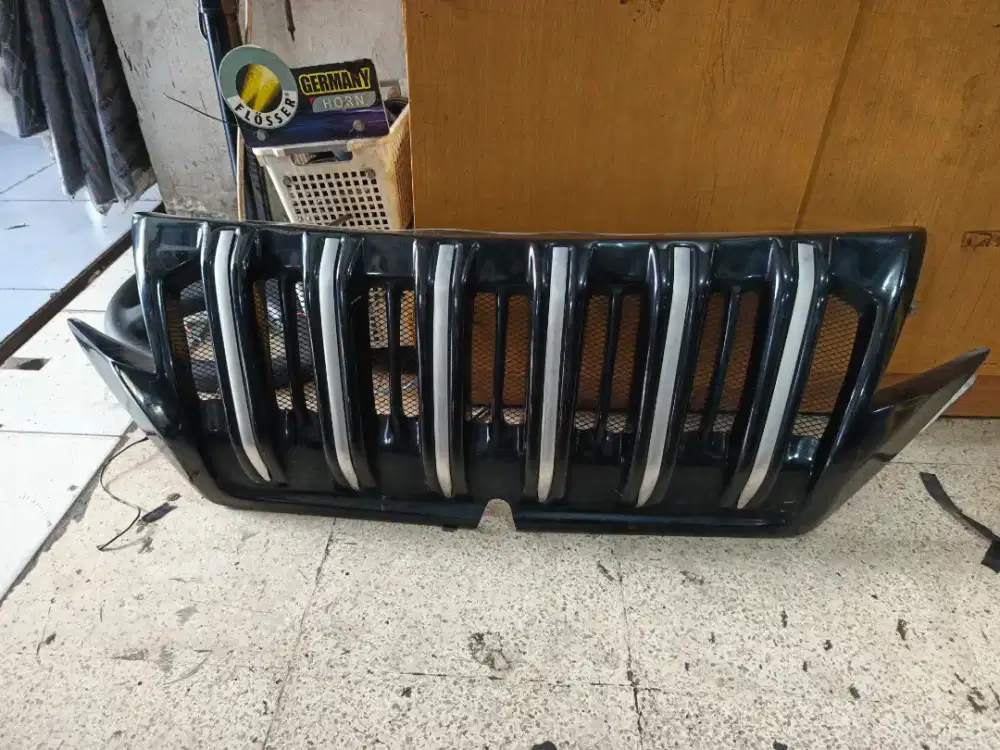 Grill Depan Terios 2021