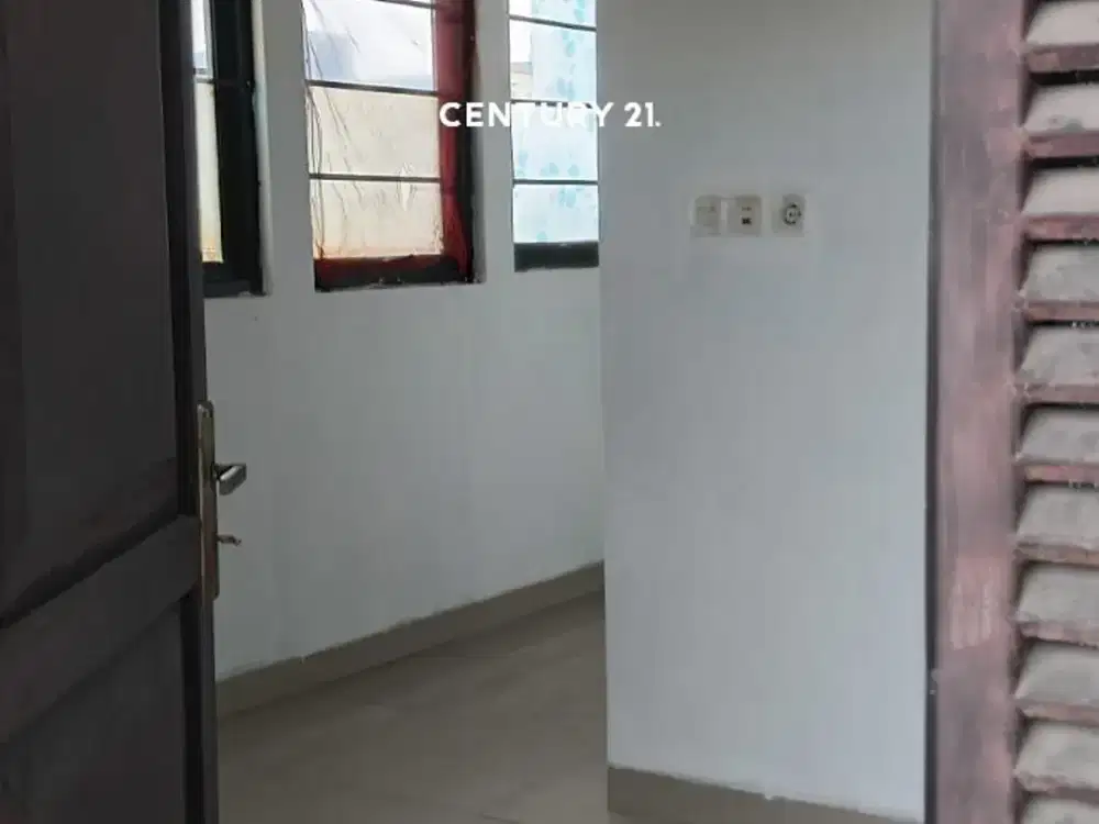 Jual Rumah Huk  Dan Tempat Usaha  Jalan Raya Harapan Indah Bekasi