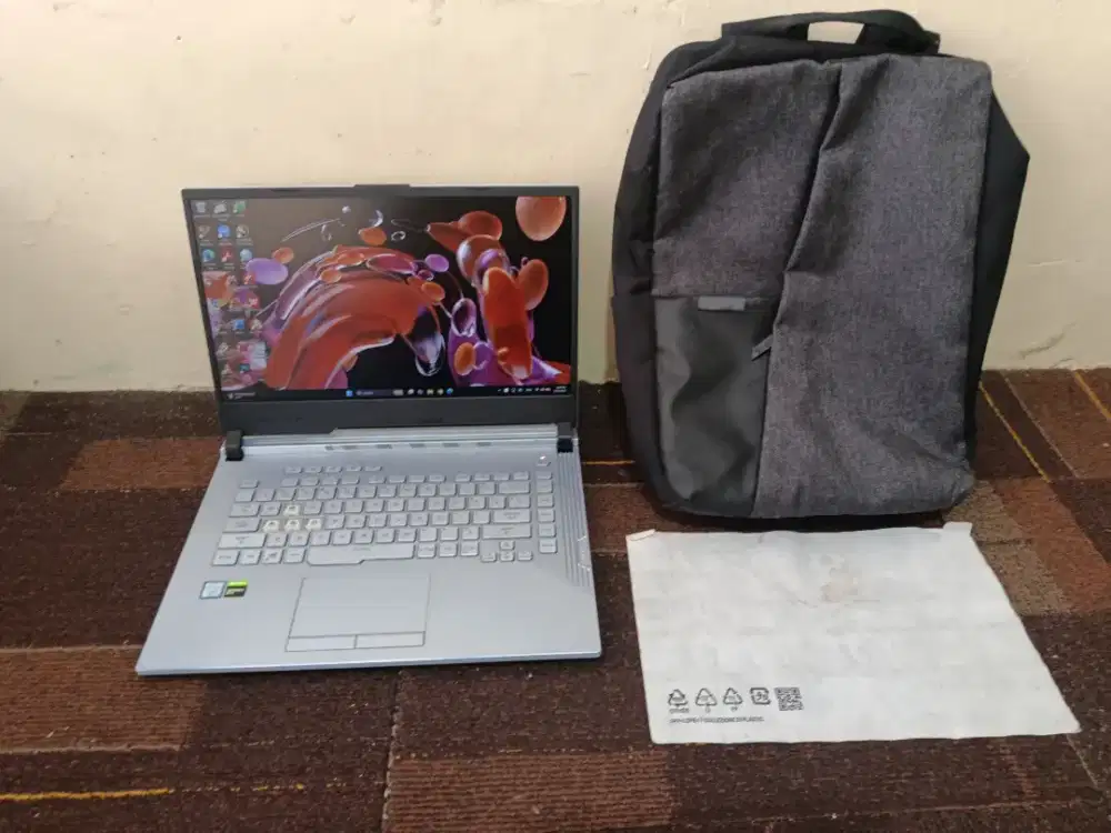 ASUS ROG STRIX Blue Crystal CORE I7-9750H VGA GTX 1650 SSD 512GB