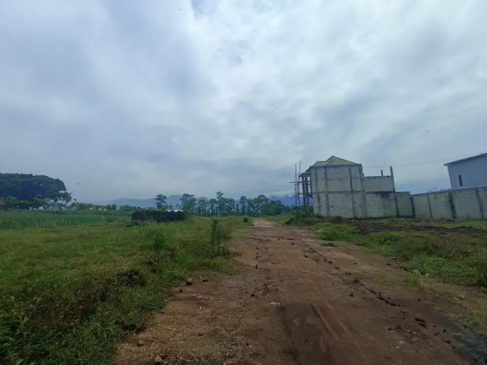 Dijual tanah strategis dekat dengan tol dan bandara Adb. rachman saleh