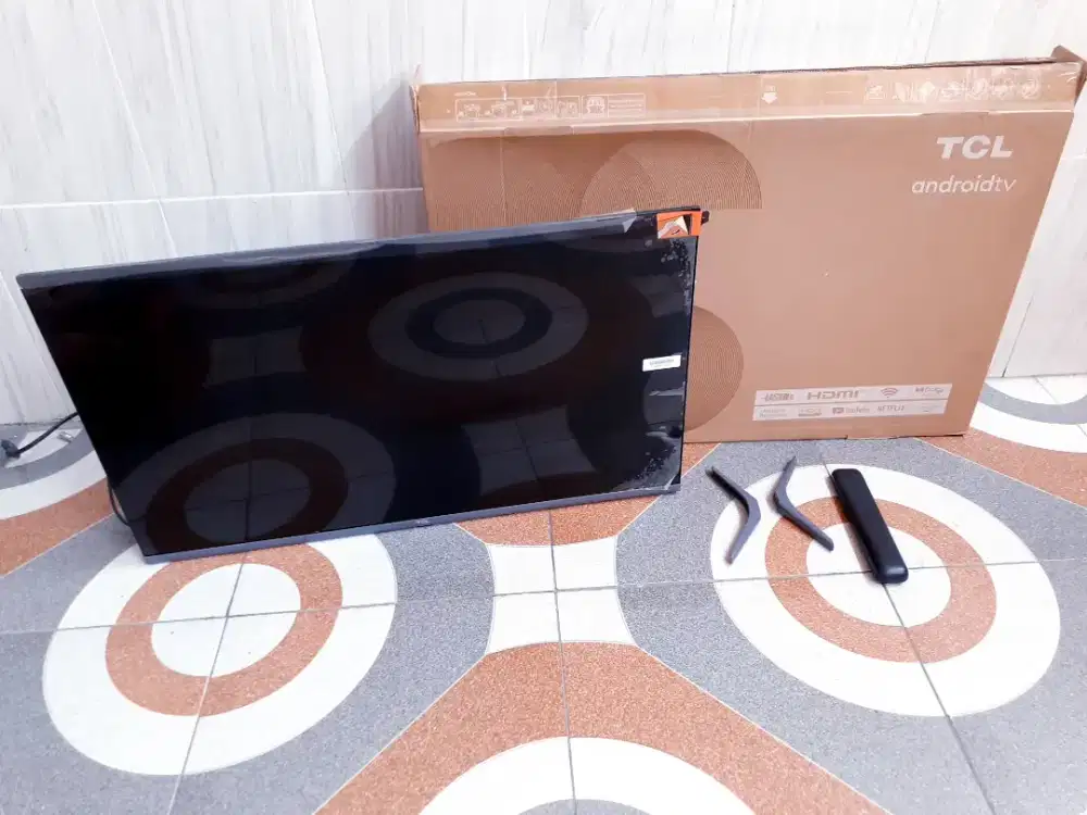 TV LED ANDROID TCL 32IN YOUTUBE NETFLIK DIGITAL TV MULUS (J69)