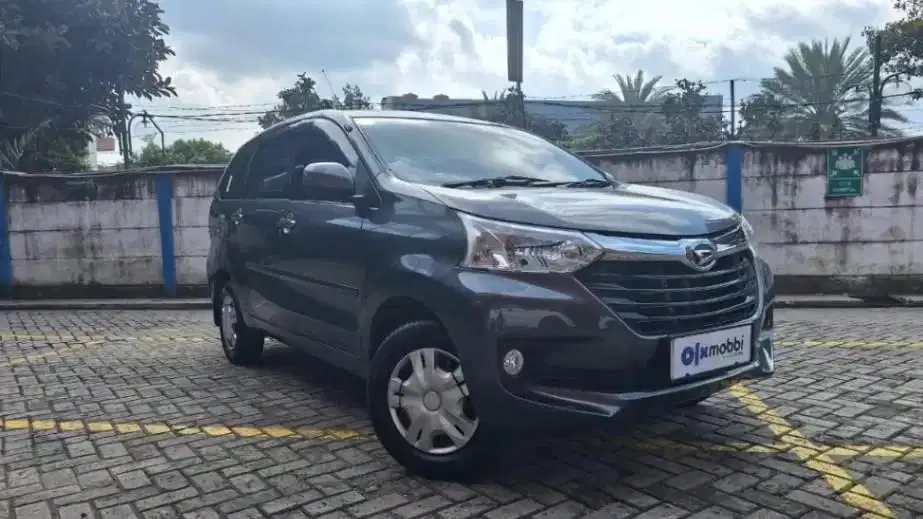 TERMURAH Daihatsu Xenia 1.3 R STD Bensin-AT 2018 ERK B
